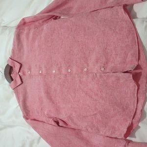 Untuckit Linen Shirt